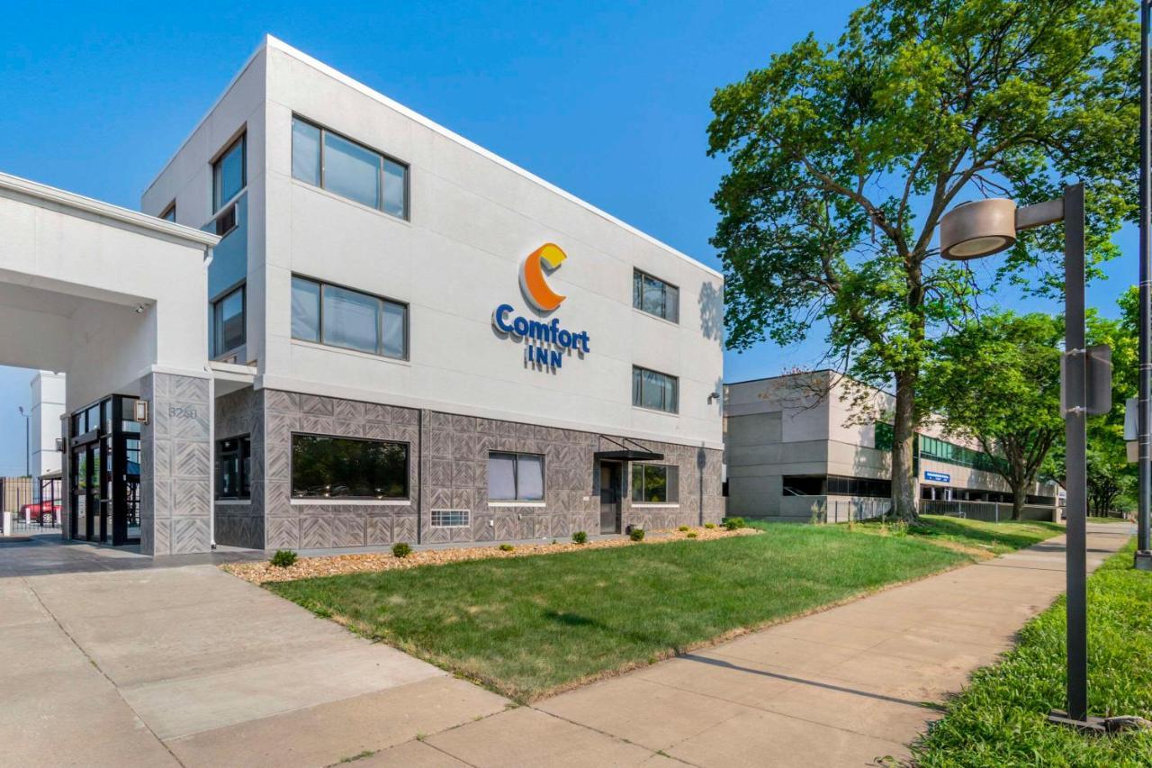 Comfort Inn Kansas City Exterior photo